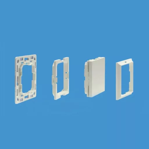 Shelly BLU Wall Switch 4 – vezeték nélküli kapcsoló + Gira és Merten keret adapter