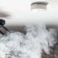   Shelly PLUS Smoke – füstérzékelő, vezetéknélküli, Wi-Fi