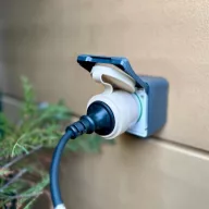   Shelly Wave Outdoor Plug S – okokonnektor, kültéri, fogyasztásmérő, Z-Wave EU LR, barna