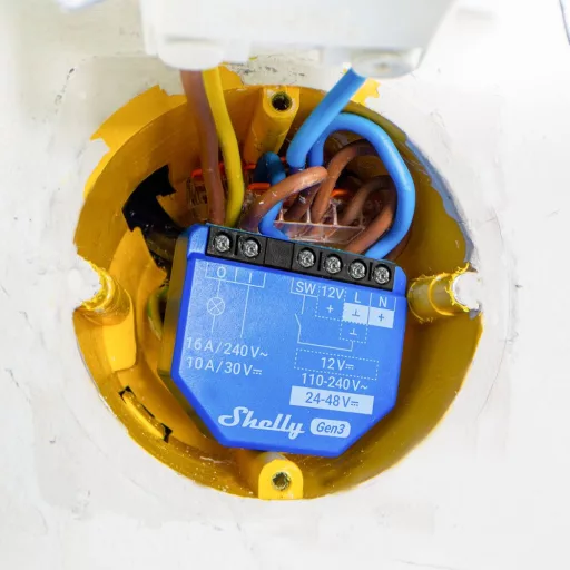 Shelly 1 Gen3 – relé modul, 1 áramkörös, 16A, Wi-Fi, Bluetooth, Matter (4 db-os csomag)