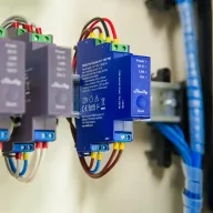   Shelly PRO Dimmer 0/1-10V PM Gen3 – dimmer modul, DIN-sines, fogyasztásmérő, Wi-Fi, Ethernet, Bluetooth