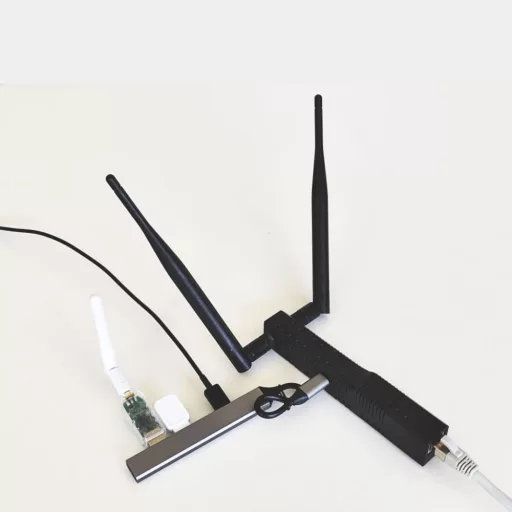 SMLIGHT SLZB-MR1U – adapter, Zigbee, Thread, Ethernet, Wi-Fi, PoE, USB (CC2652P7 + EFR32MG21)